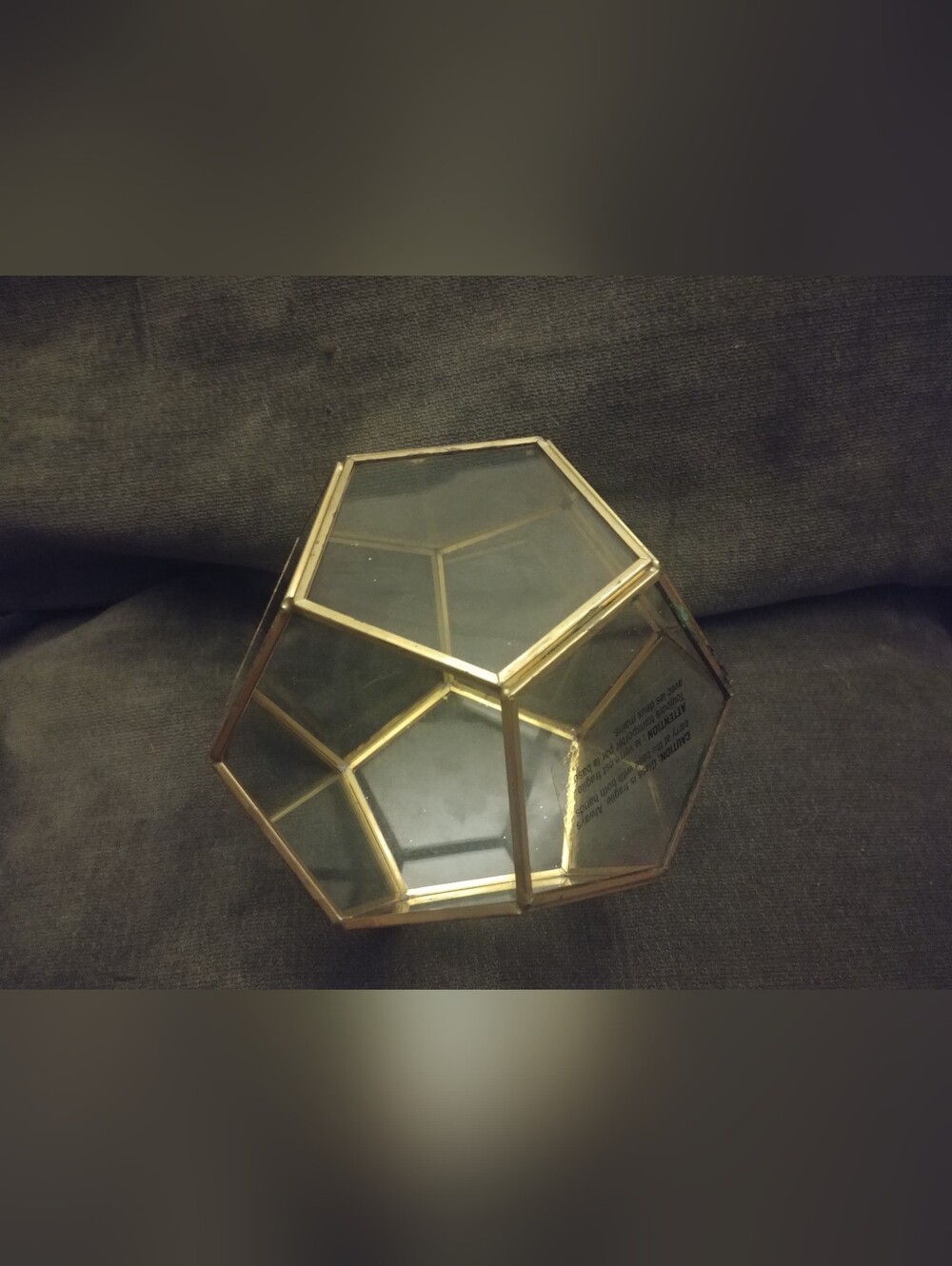 Geometric Glass Box- Gold Frame - Picture 3 of 6